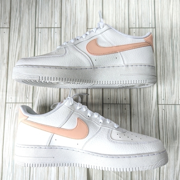 Nike Air Force 1 07 Next Nature Sneaker in White Arctic Orange Size 14.5 NWT - Picture 9 of 10